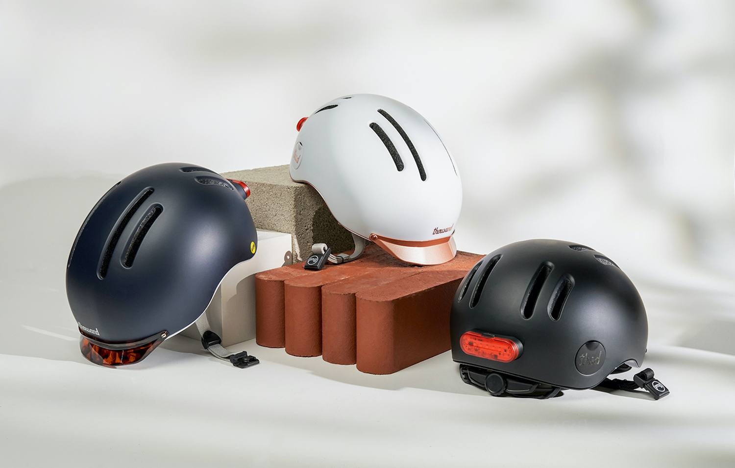 Watch Helmet Thousand Chapter Barrivell L