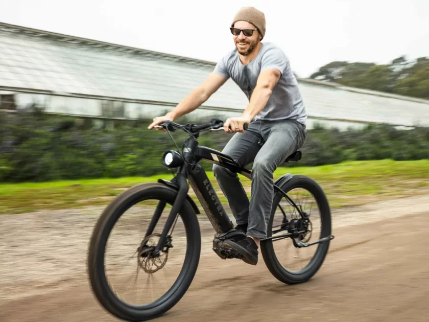 Men's E-bike Electra Cafe Moto GO! Step Over Black Titanium