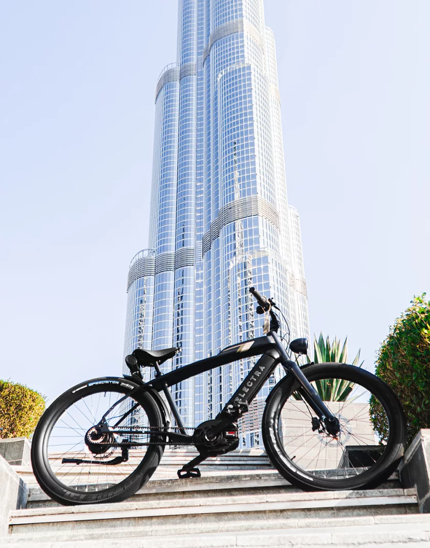 Men's E-bike Electra Cafe Moto GO! Step Over Black Titanium